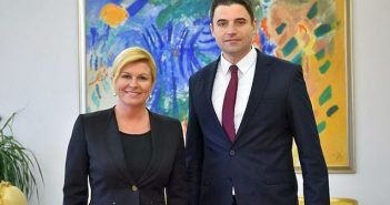 Predsjednica primila čelnika SDP-a Bernardića Kolinda Grabar Kitarović i Davor Bernardić