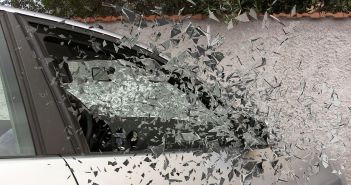 Teška prometna nesreća kod Makarske, jedna osoba poginula nesreća automobil