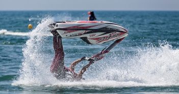 Sudar dva vodena skutera u Kaštelima, dvije osobe ozlijeđene jet ski
