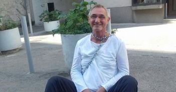 Split: Vezao se lancima za spas nogostupa u Rendićevoj ulici Lovro Rumora