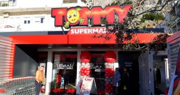 Otvorena renovirana prodavaonica Tommy u Omišu