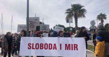 Više tisuća ljudi na prosvjedima protiv epidemioloških mjera prosvjed korona