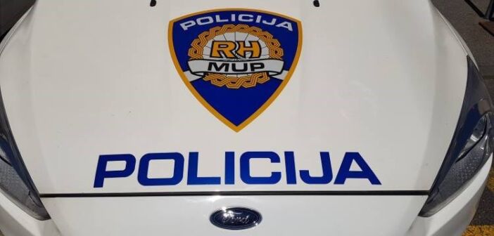 policija