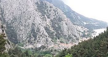 Strana planinarka poginula na Omiškoj Dinari