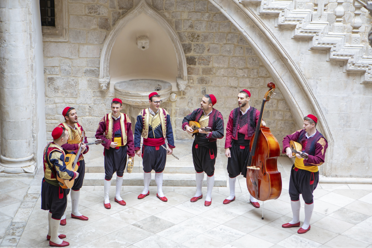 Kad Stradun Zanoca - 