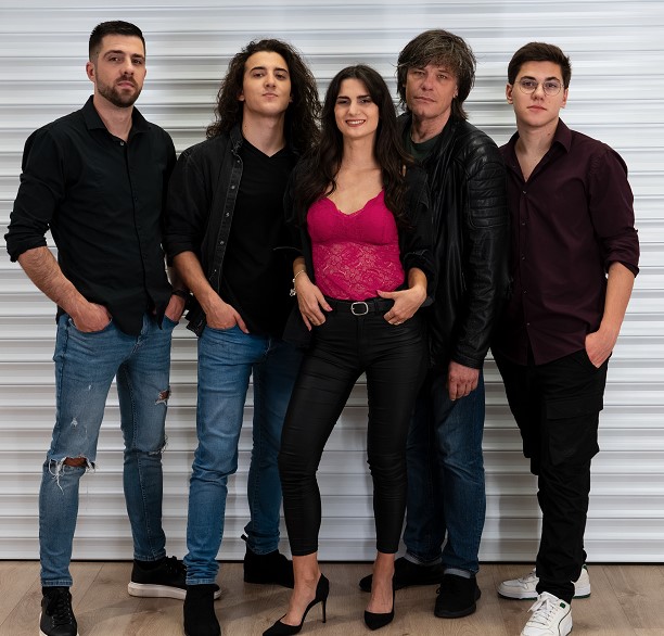 Bez Obzira Na Sve - 